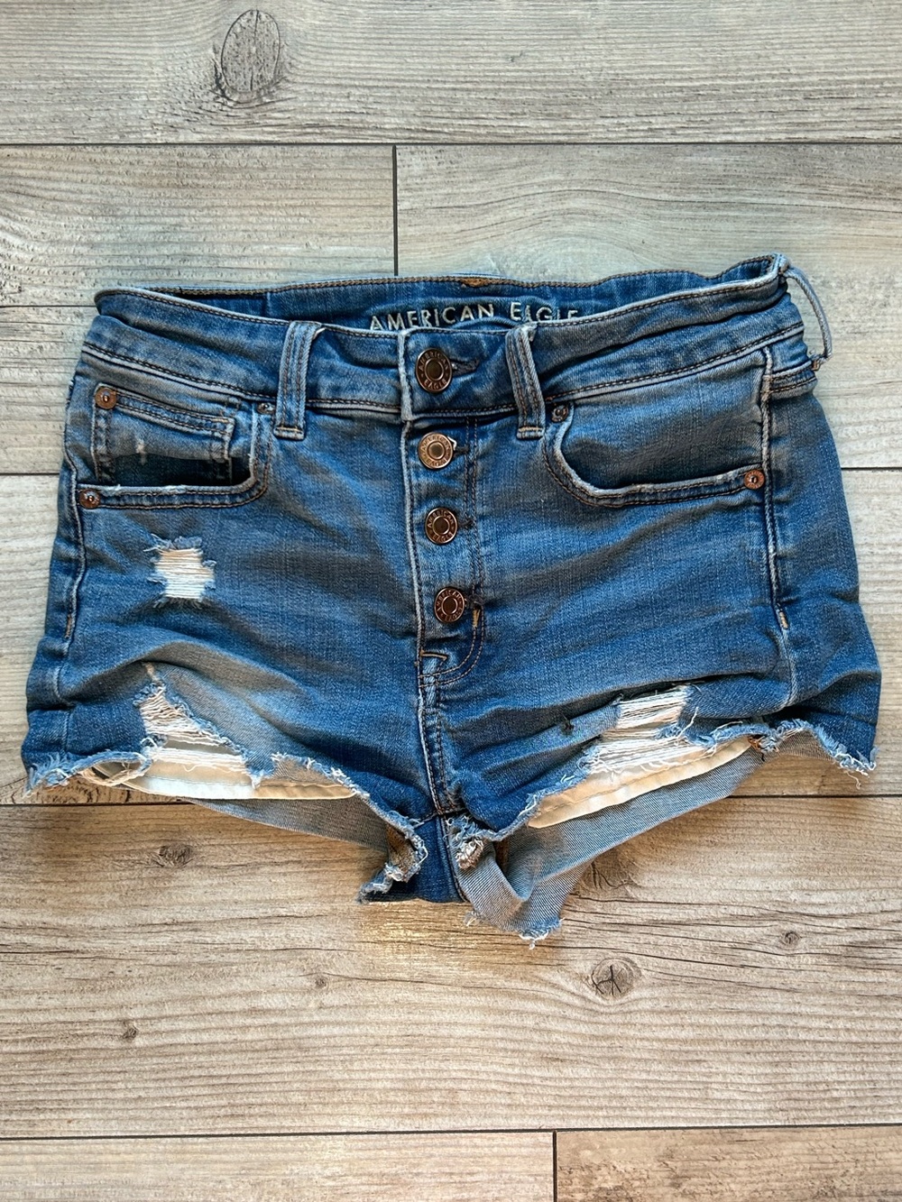American Eagle Distressed Denim Shorts Size 4